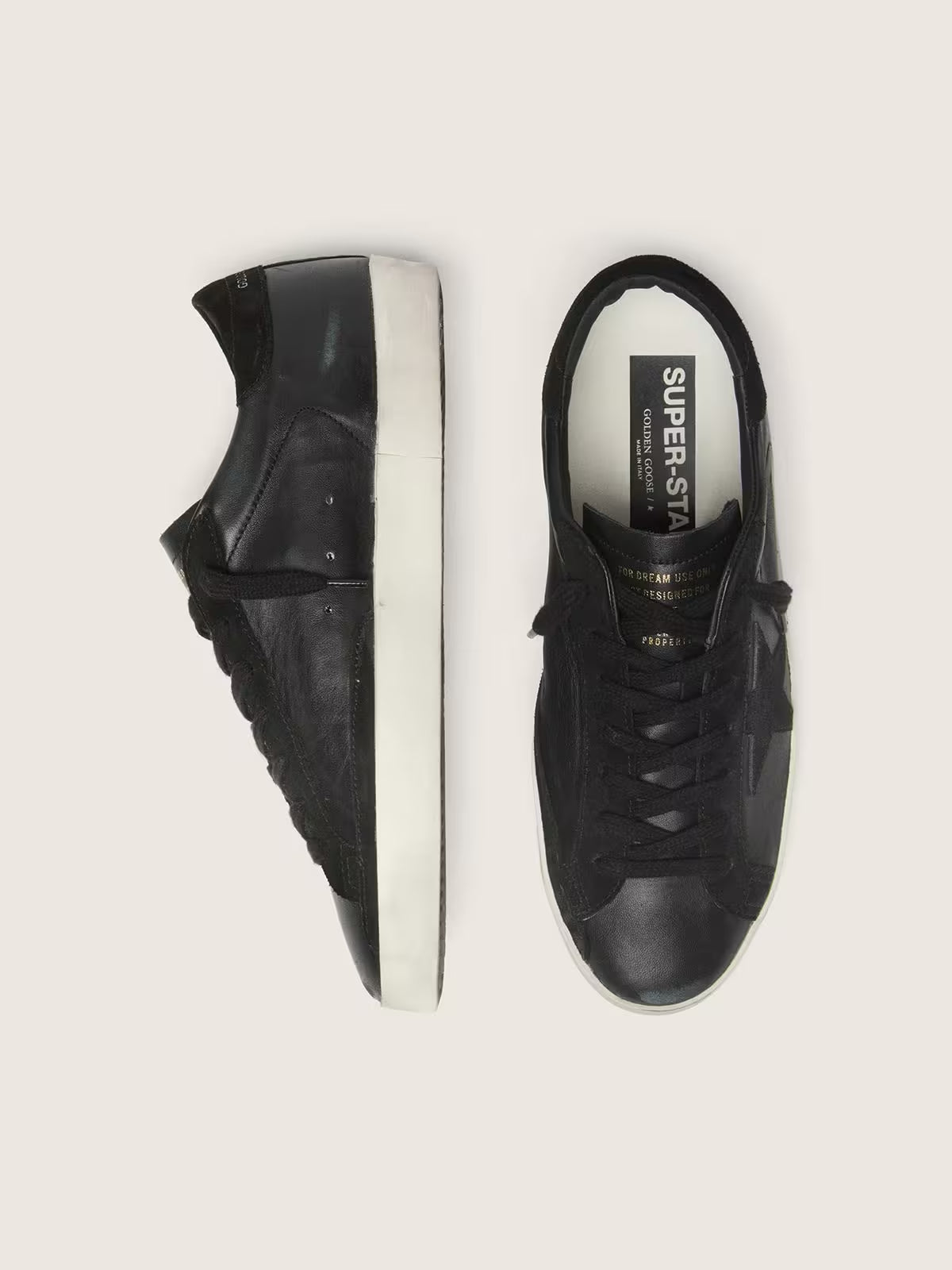 Golden Goose Super-Star Uomo in nappa nera con stella e talloncino in suede nero