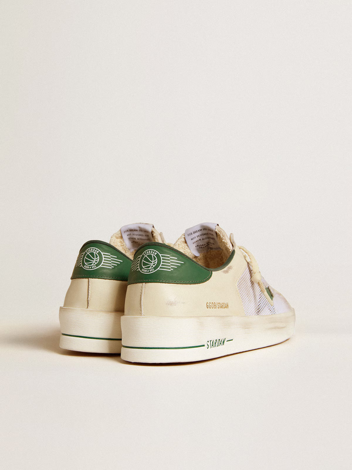 Golden Goose Stardan in suede e rete bianchi con stella e talloncino in pelle verde