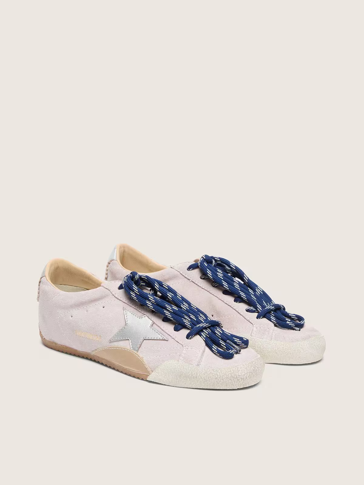 Golden Goose True-Star Donna in suede rosa pastello con stella e talloncino argento