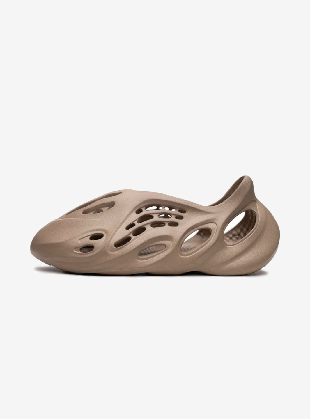 Adidas Yeezy Foam RNNR Clay Taupe - GV6842 | ResellZone