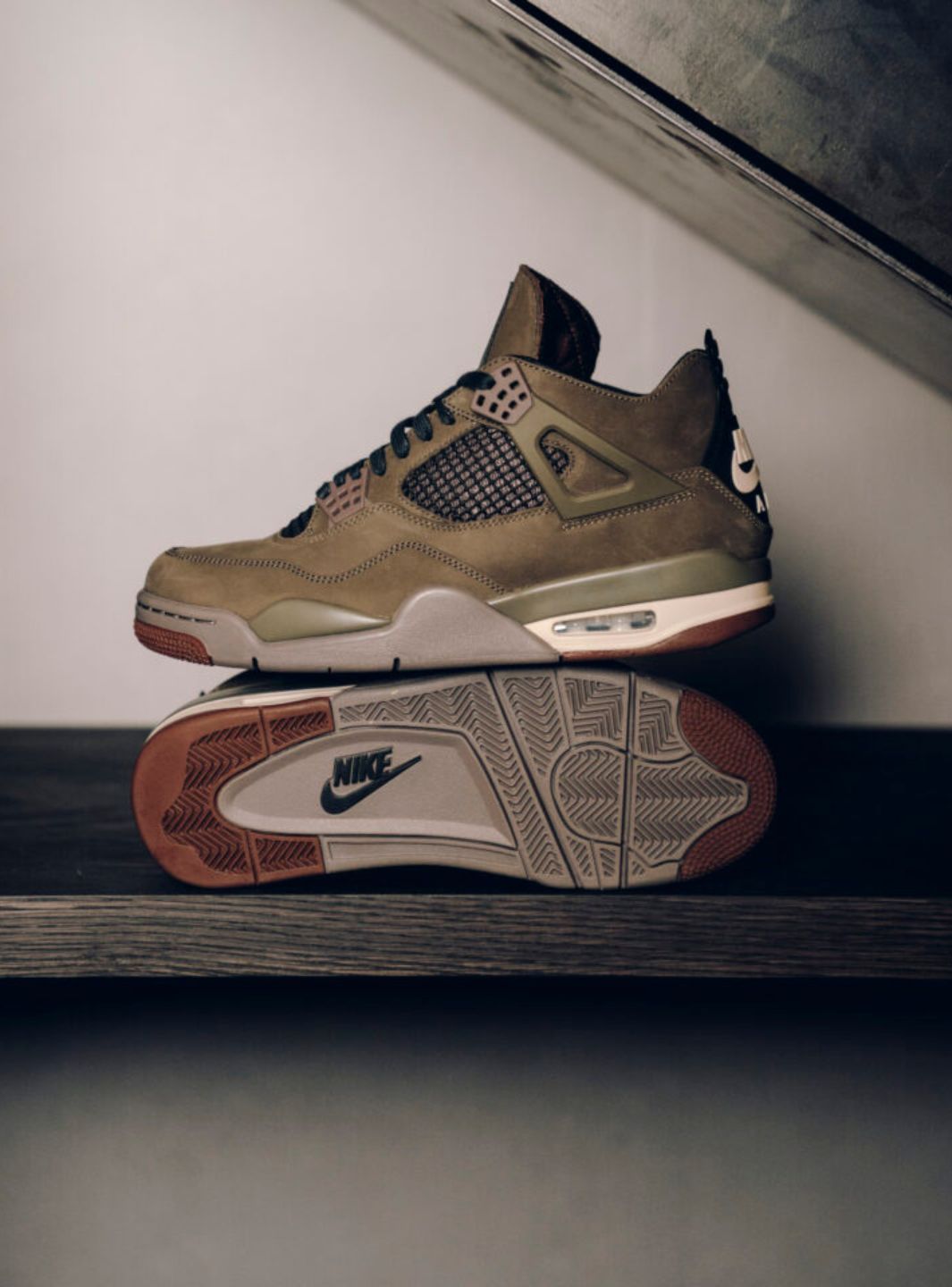Air Jordan 4 Retro SP A Ma Maniére Dark Mocha