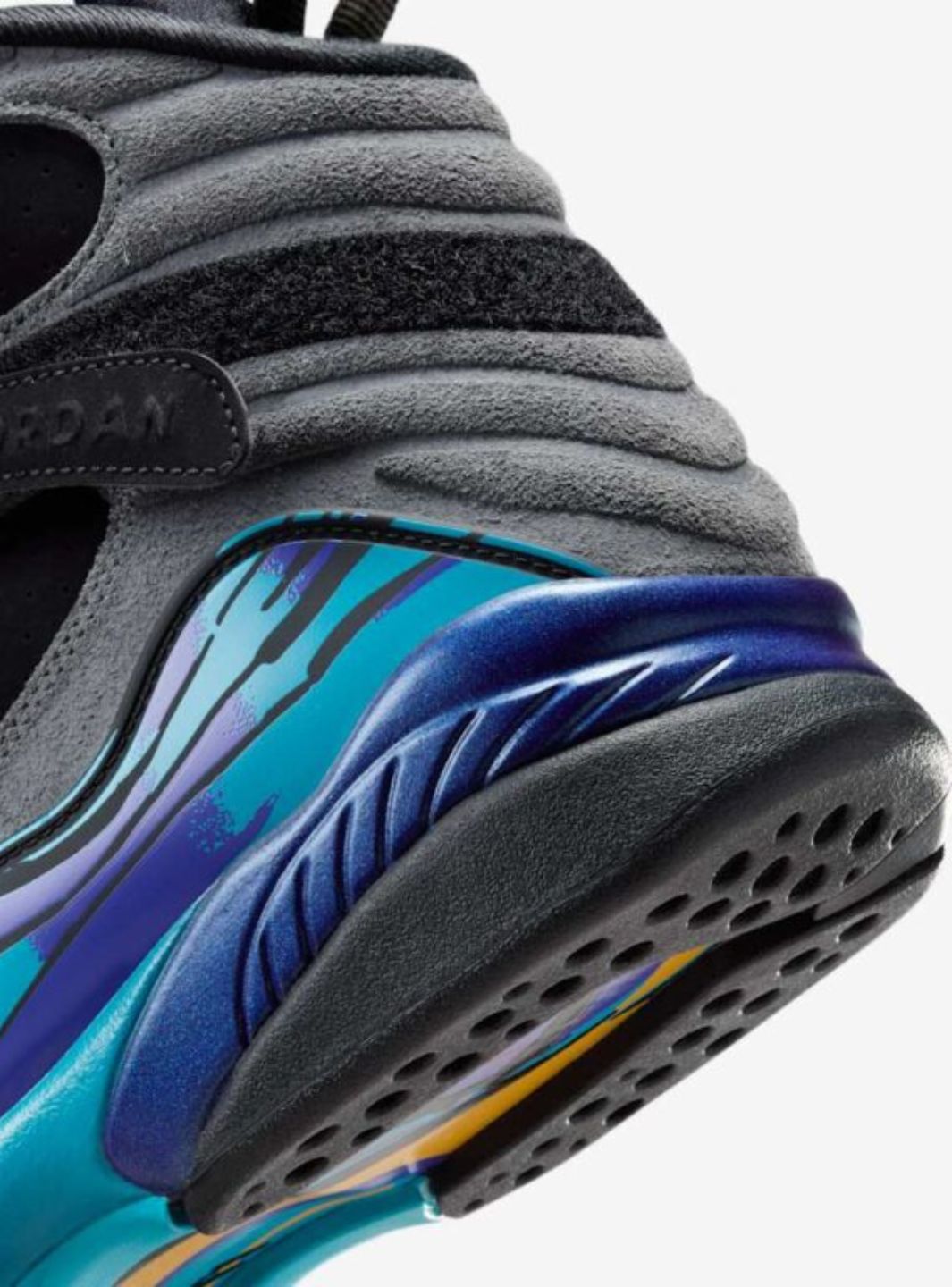 Air Jordan 8 Retro Aqua (2025)