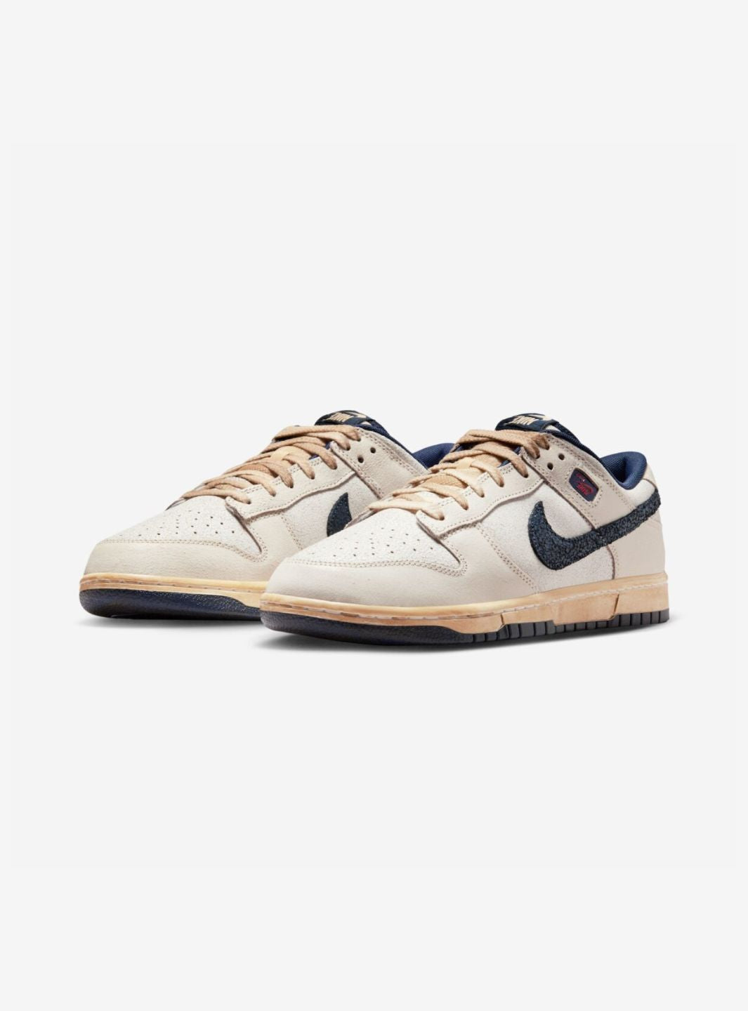 Nike Dunk Low Stranger Things Phantom