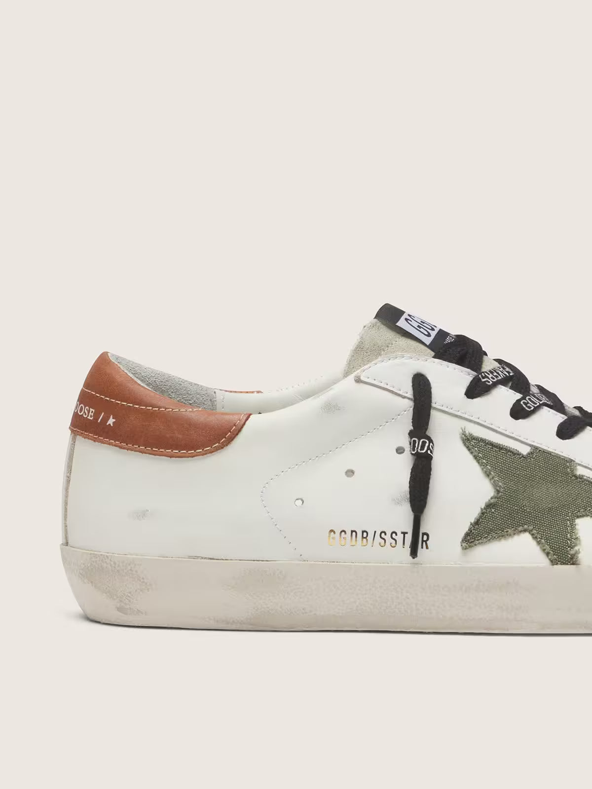 Golden Goose Super-Star Uomo con stella in canvas verde oliva