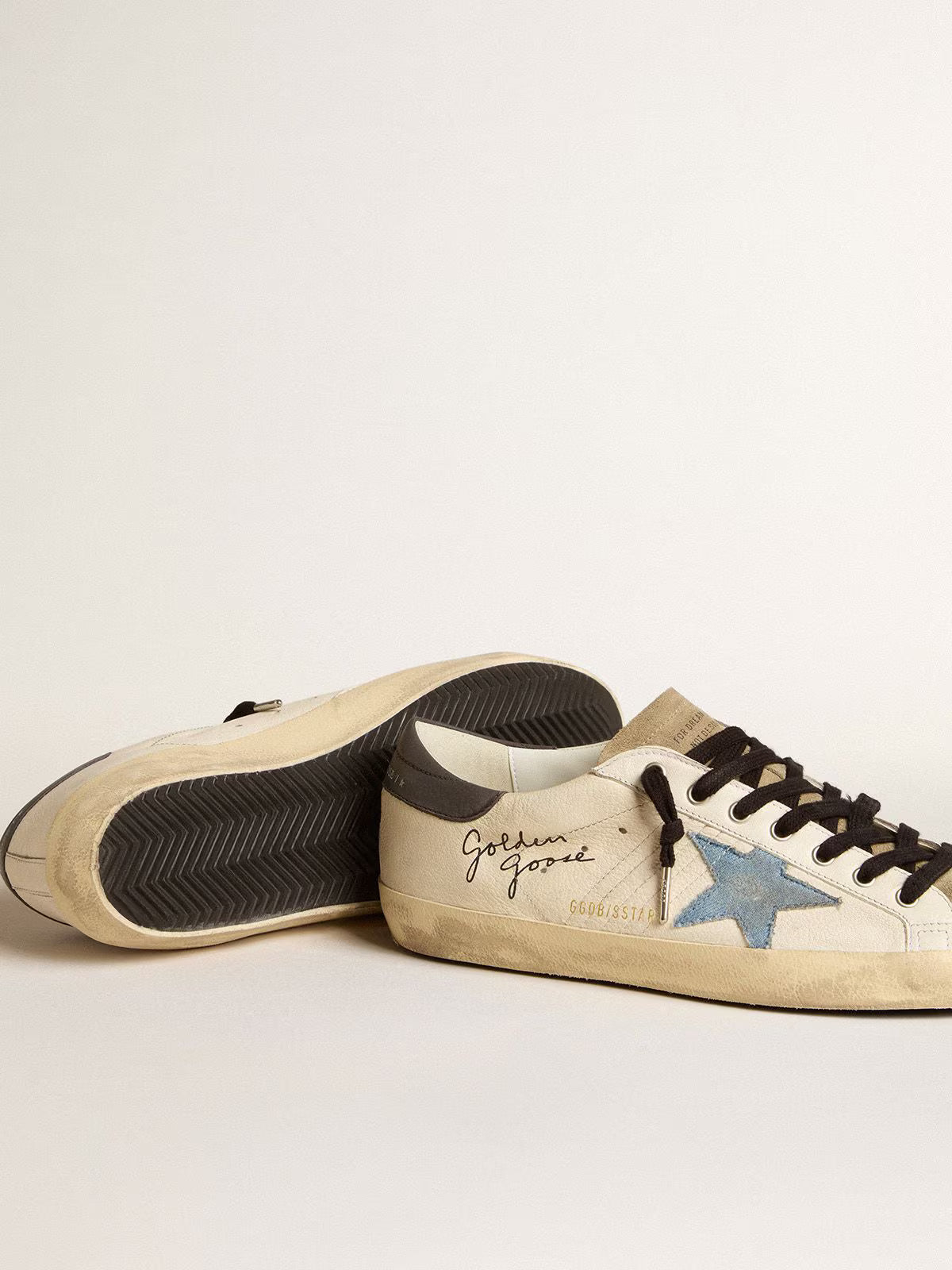 Golden Goose Super-Star in nappa con stella in suede azzurra e talloncino in pelle grigio