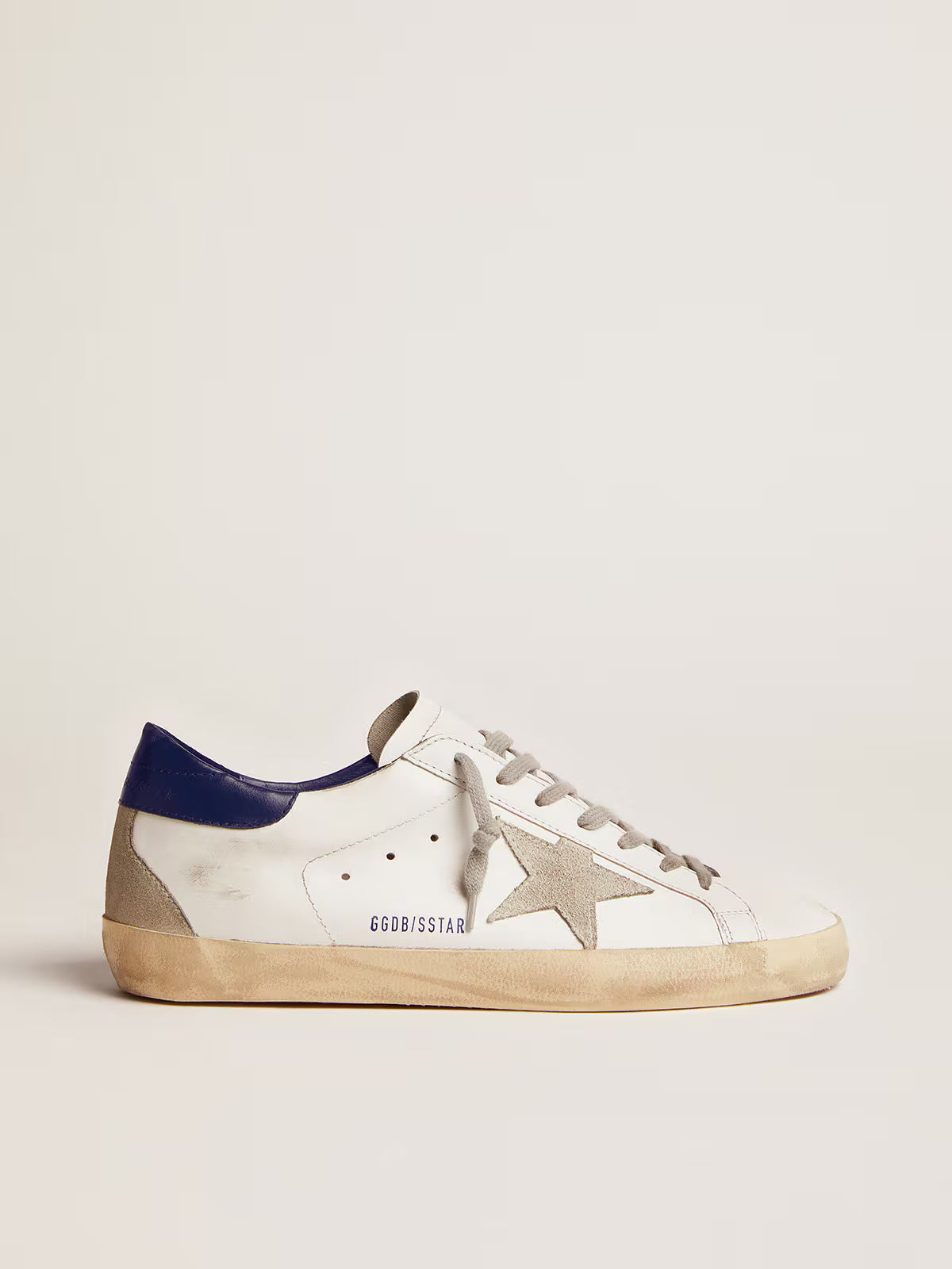 Golden Goose Super-Star Uomo con stella in suede e talloncino blu
