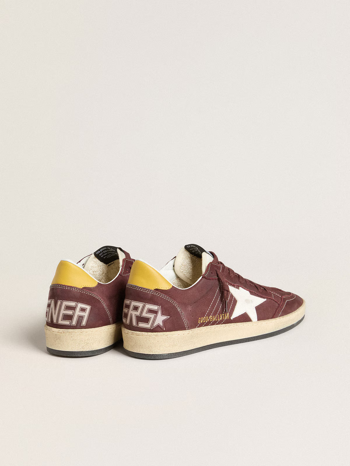 Golden Goose Ball Star Uomo in nabuk cioccolato con stella e talloncino in pelle