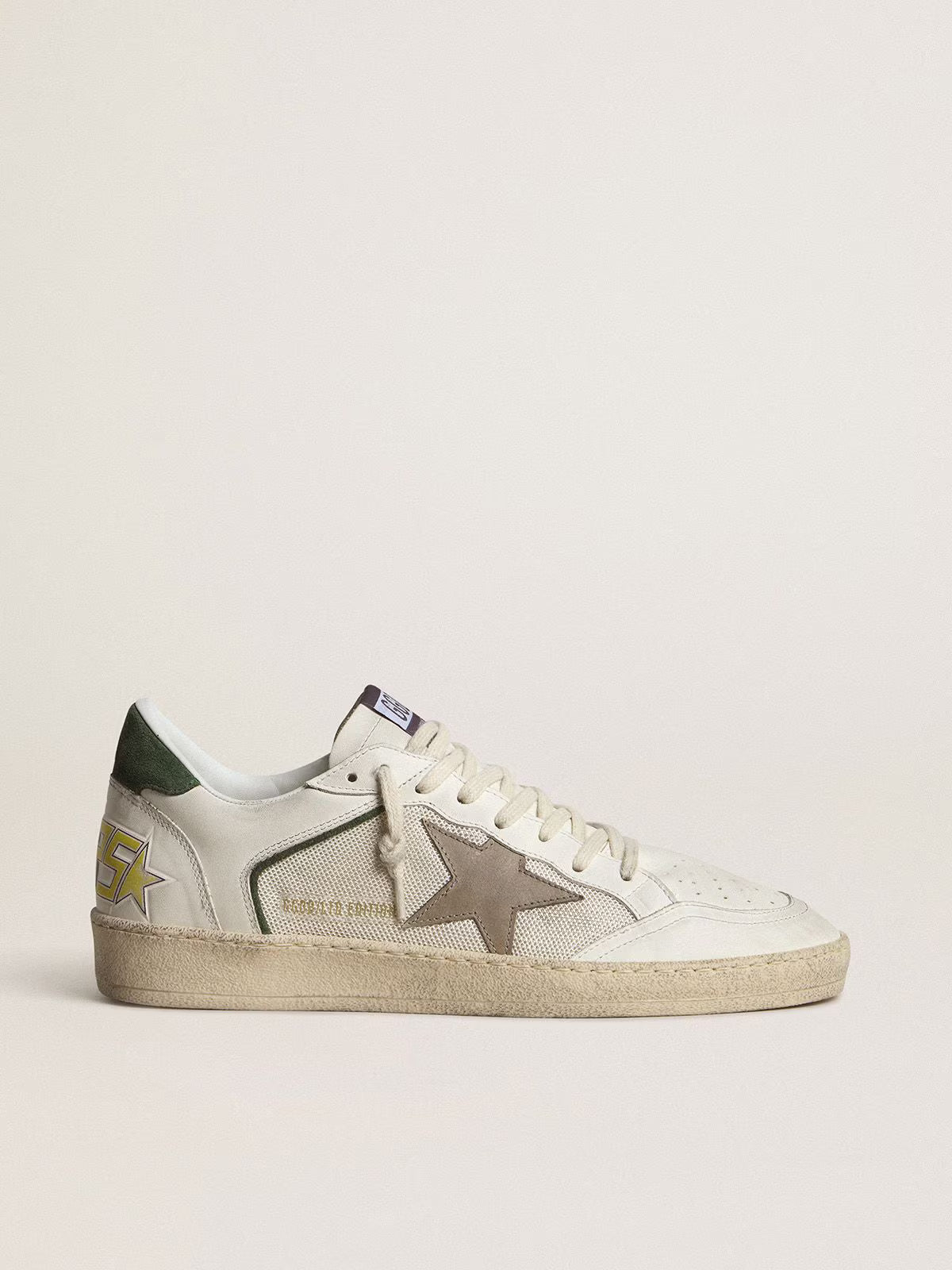 Golden Goose Ball Star LTD in rete e nappa con stella in pelle grigia e talloncino in suede verde