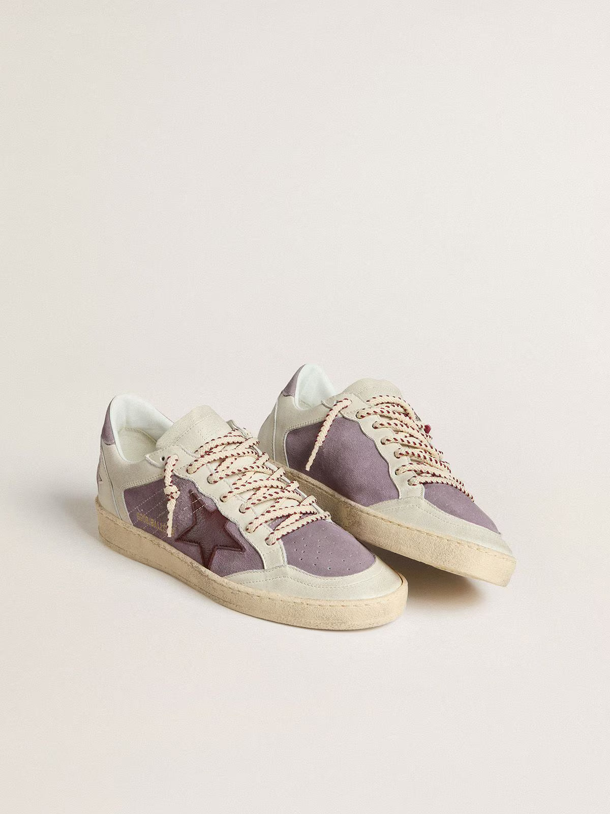 Golden Goose Ball Star Donna in suede lilla con stella in pelle bordeaux e talloncino in suede lilla