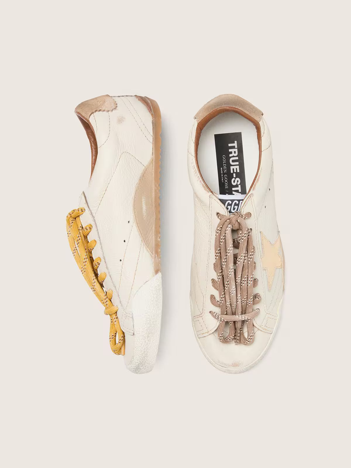 Golden Goose True-Star Donna in nappa bianca con stella oro e talloncino in suede beige
