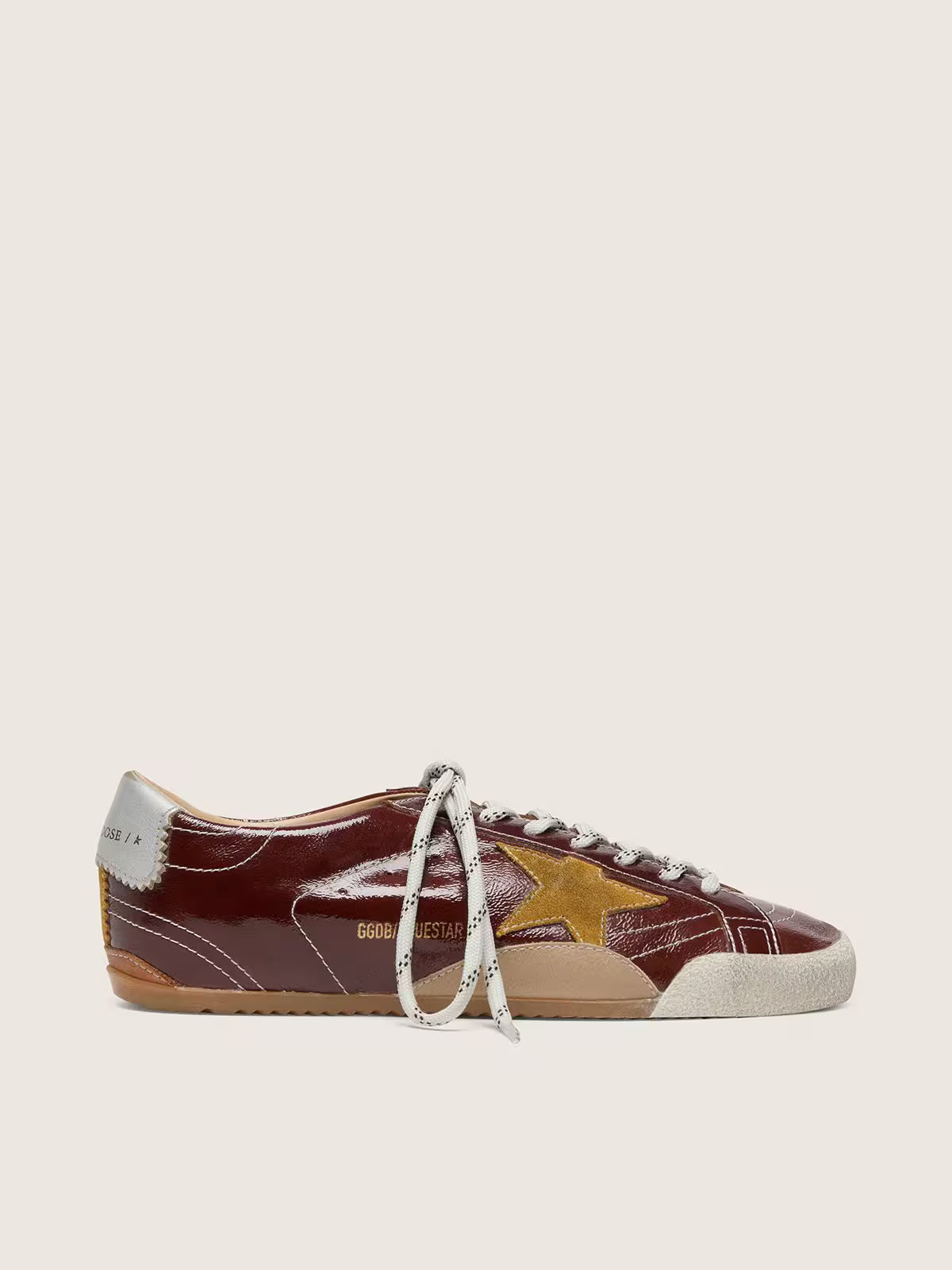Golden Goose True-Star Donna in naplak bordeaux con stella in suede e talloncino in nappa argento