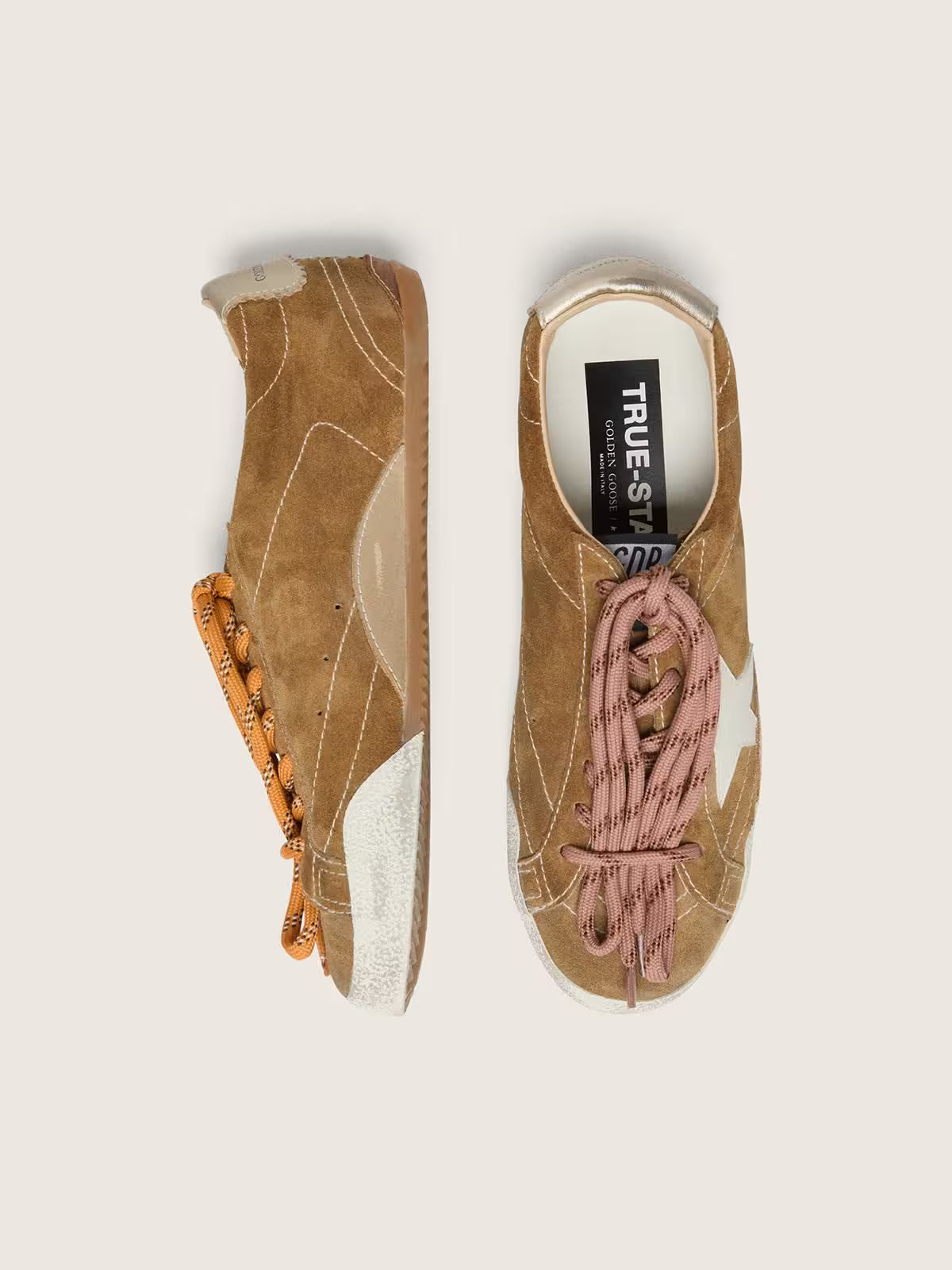 Golden Goose True-Star Donna in suede color tabacco con stella bianca e talloncino platino