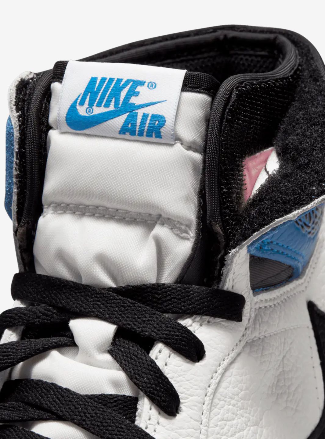 Air Jordan 1 Retro High OG SP Fragment x Travis Scott