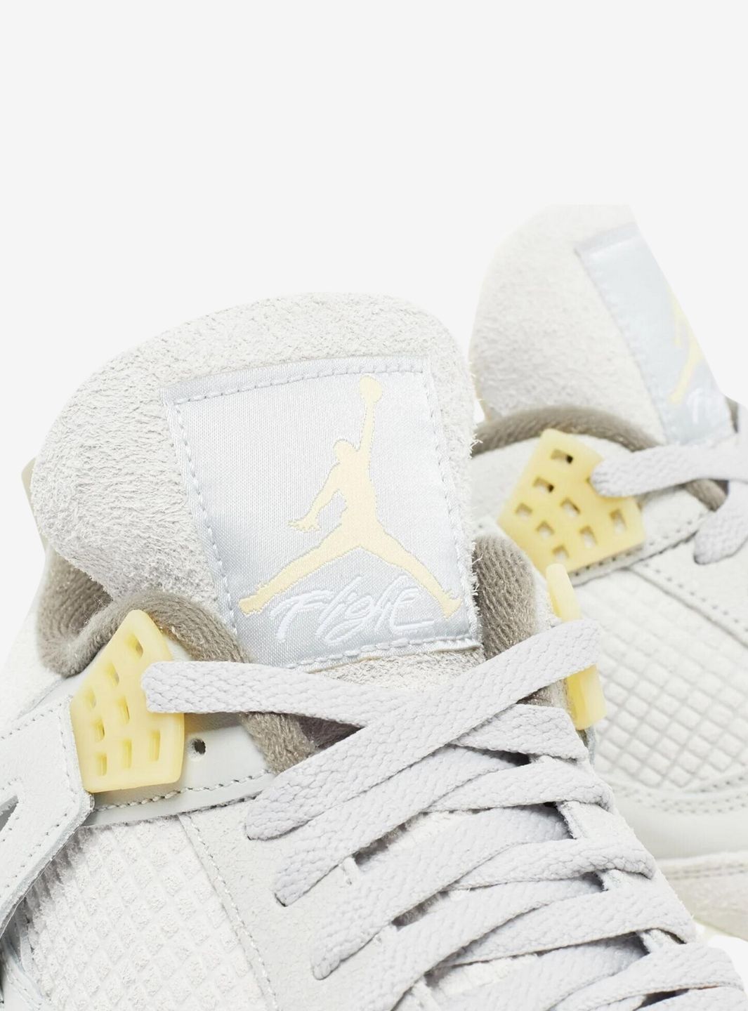 Air Jordan 4 SE Craft Photon Dust