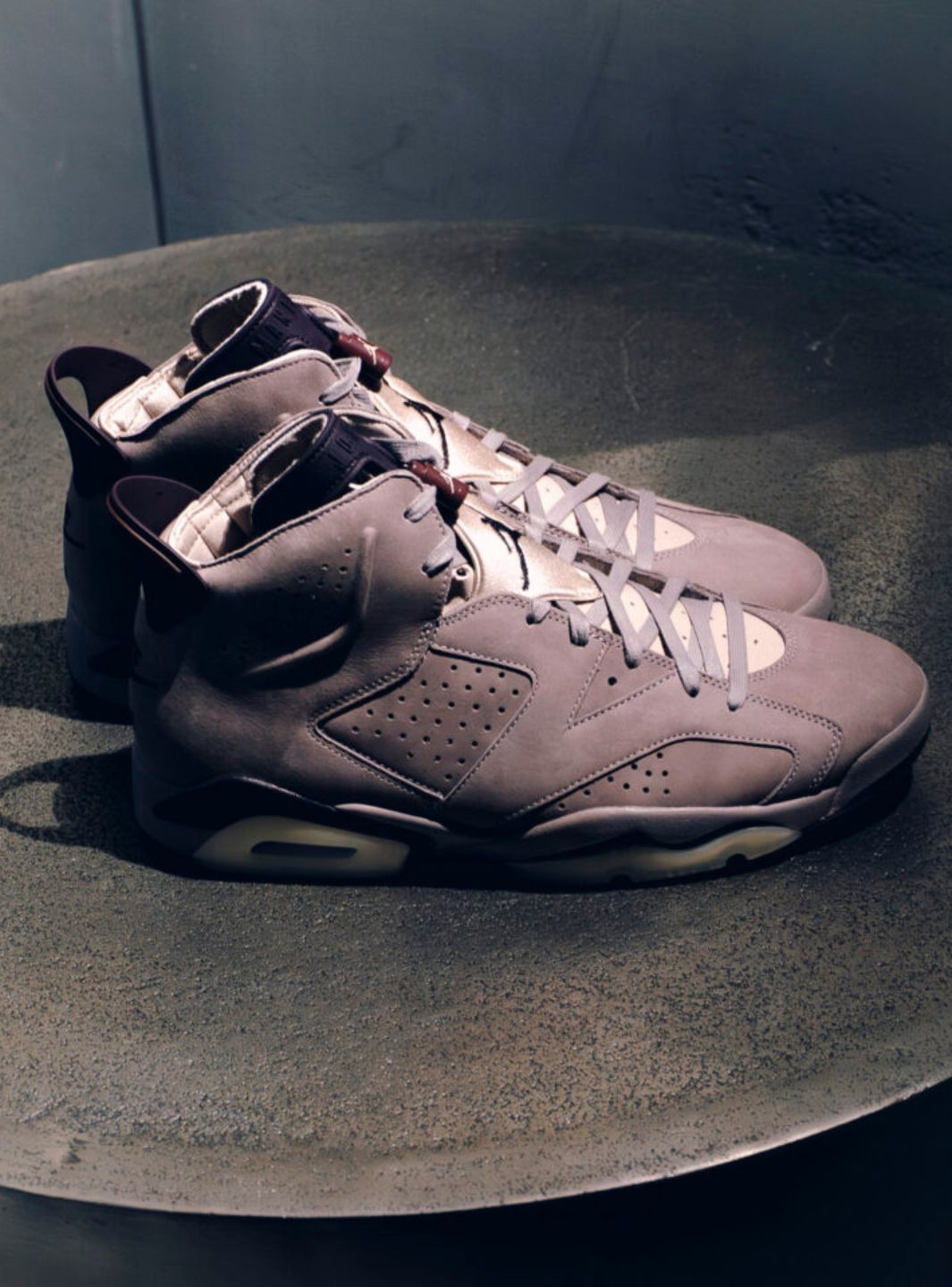 Air Jordan 6 Retro A Ma Maniére Smokey Mauve
