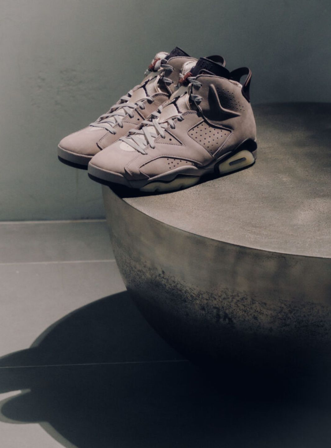 Air Jordan 6 Retro A Ma Maniére Smokey Mauve
