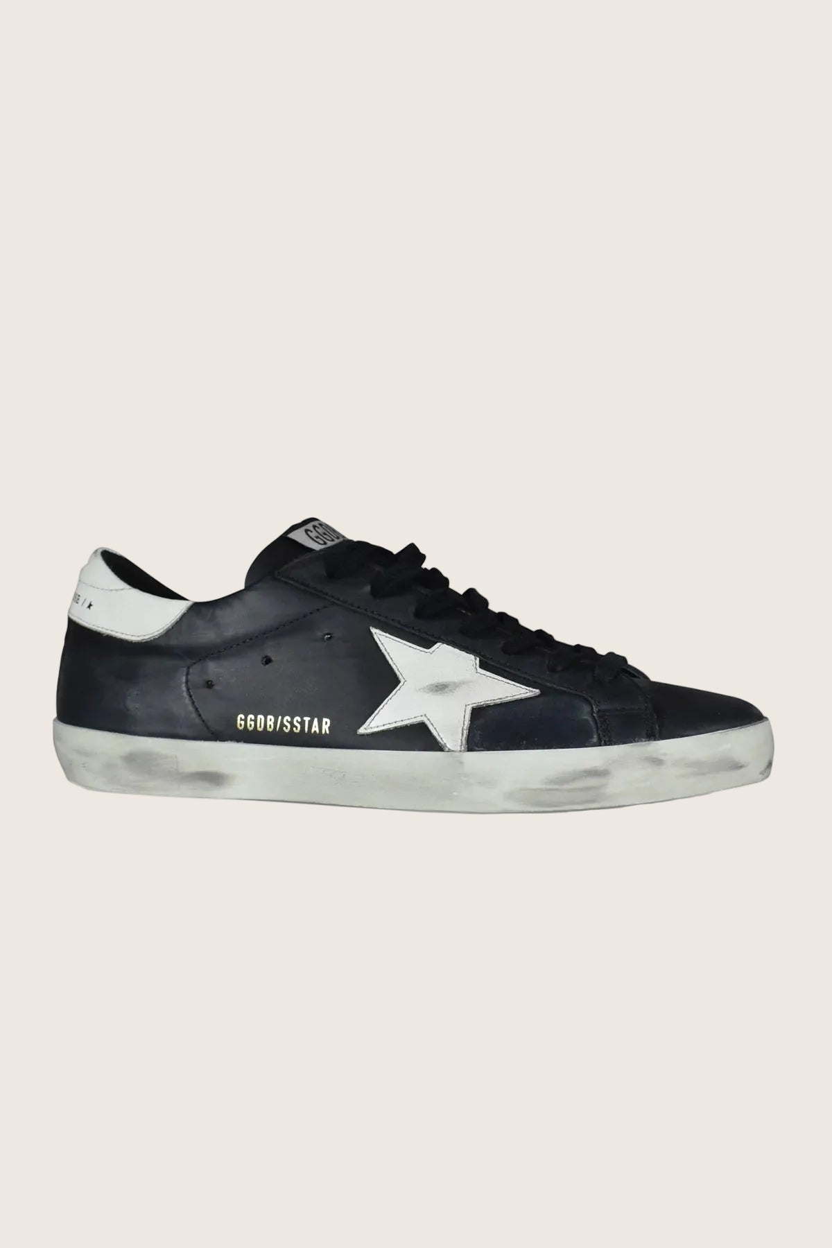 Golden Goose Superstar black and white